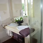 Chateau De Bed & Breakfast