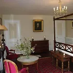 Chateau De Pommeuse