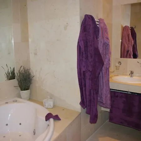 Chateau De Panzió Pommeuse